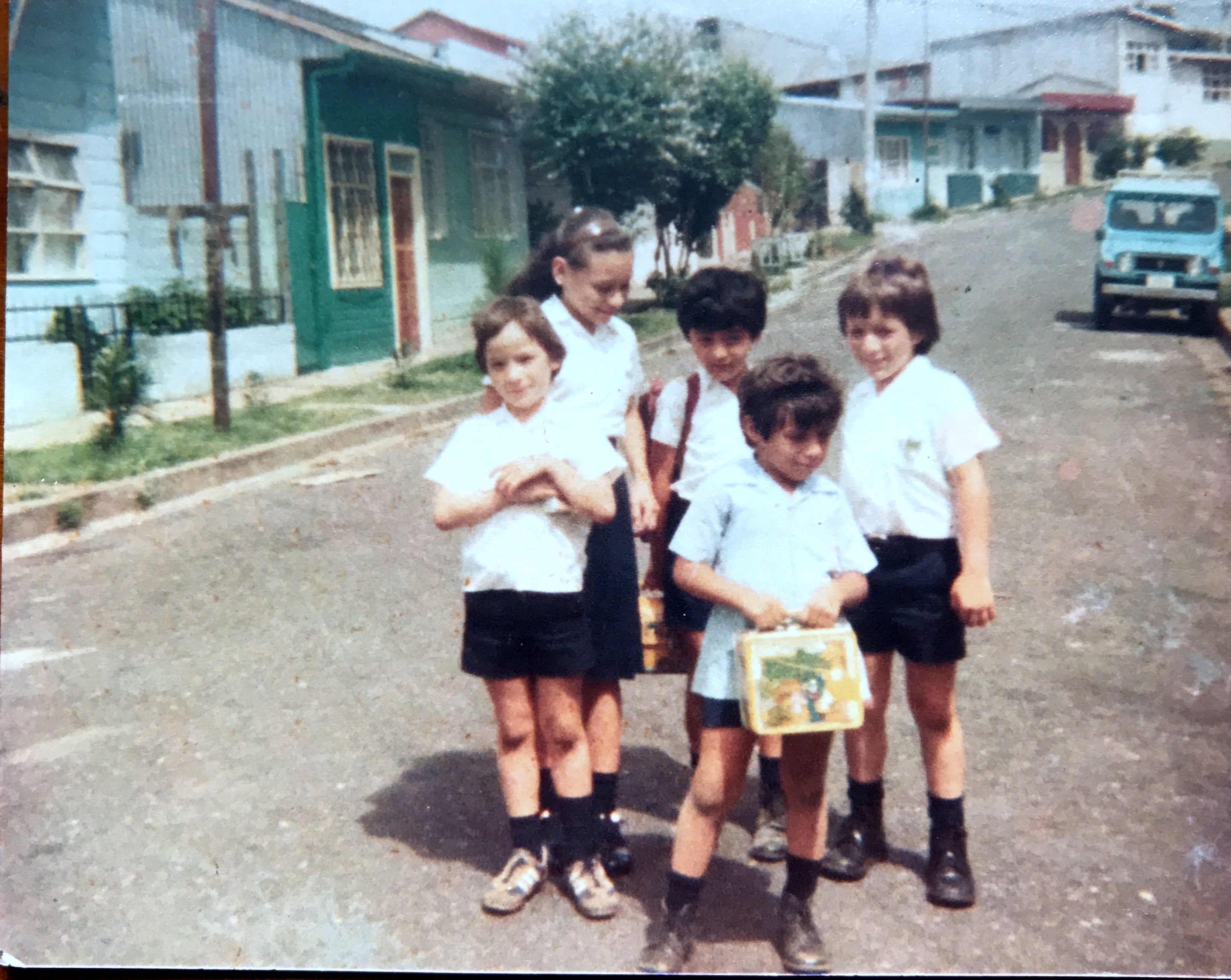 Sergio, Alex, Adrian, Luis y Marta
Septiembre 1982