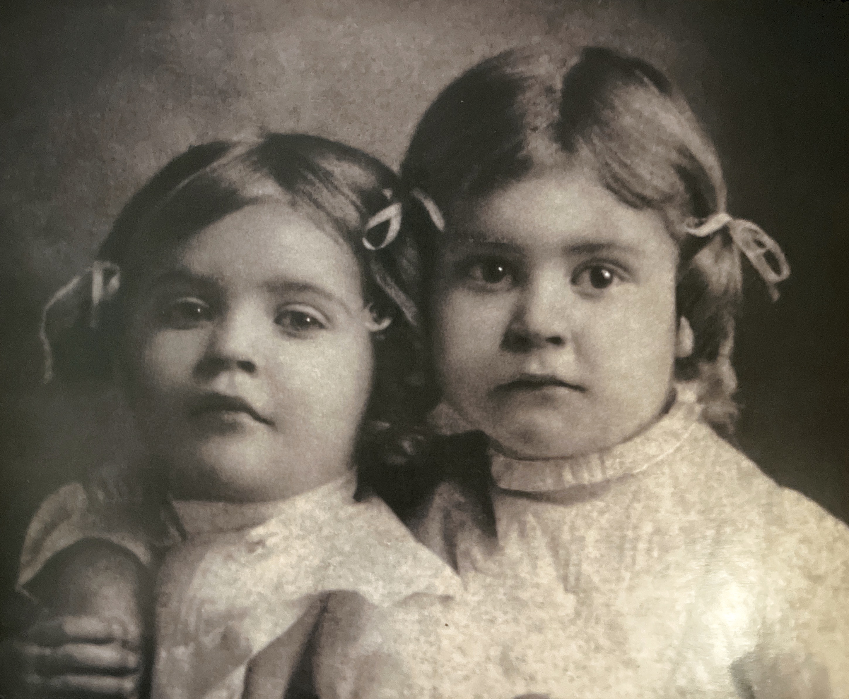 Aunt Addie on the right. Jule ( Margaret grandmother). Mothers mother  Circa 1910