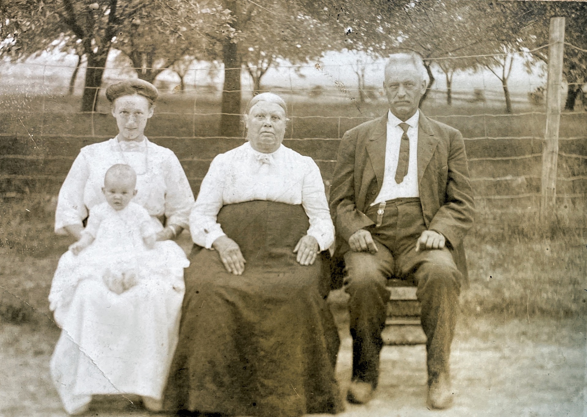 John Heckler, his mother Elizabeth Heckler, Golda Heckler Spaulding and daughter Elizabeth. Elizabeth born Feb 1911. Photo taken 1911 or 1912. Monroe Township, Allen County, Indiana.