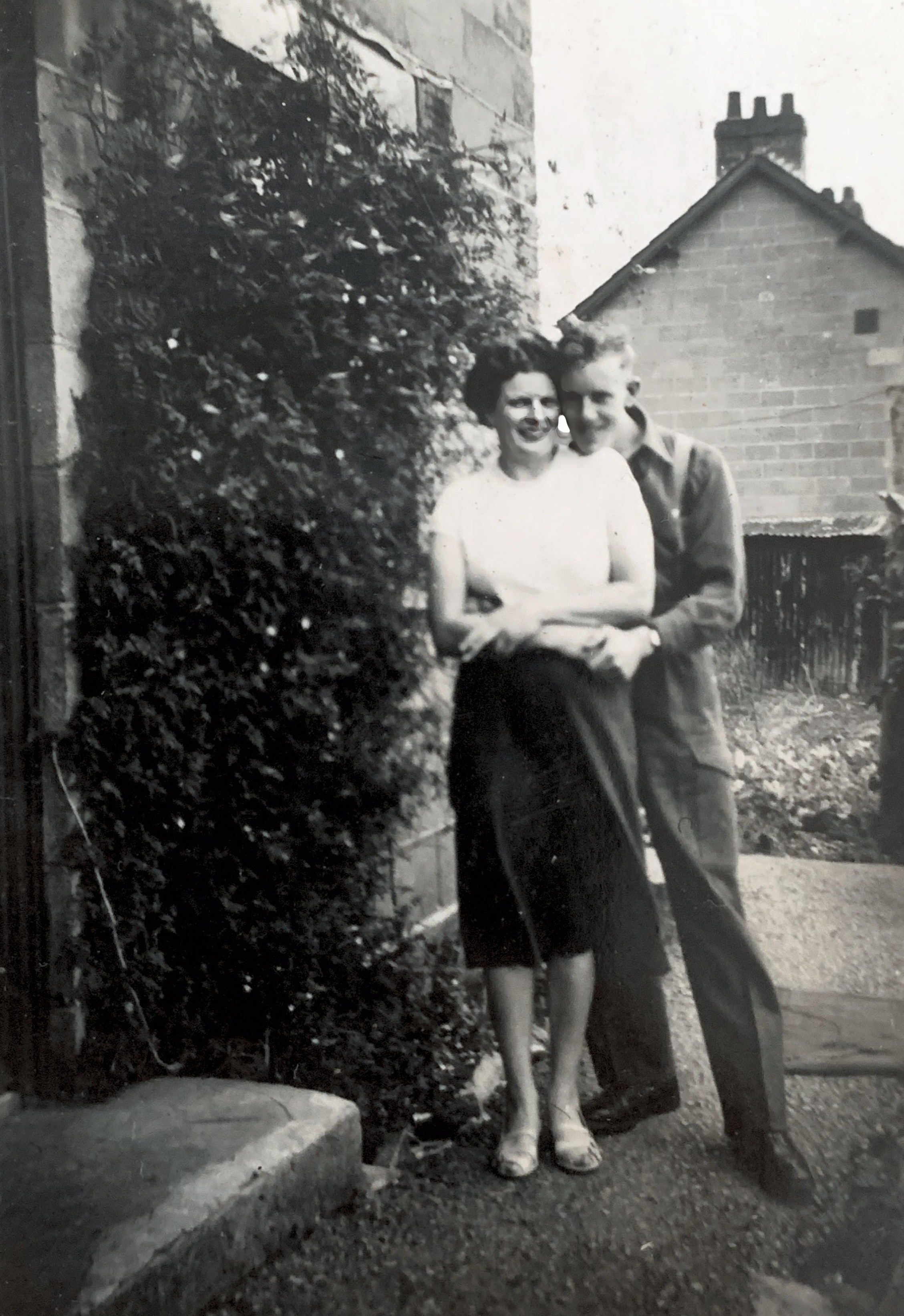 Auntie Lou & Uncle Dennis - July 1954