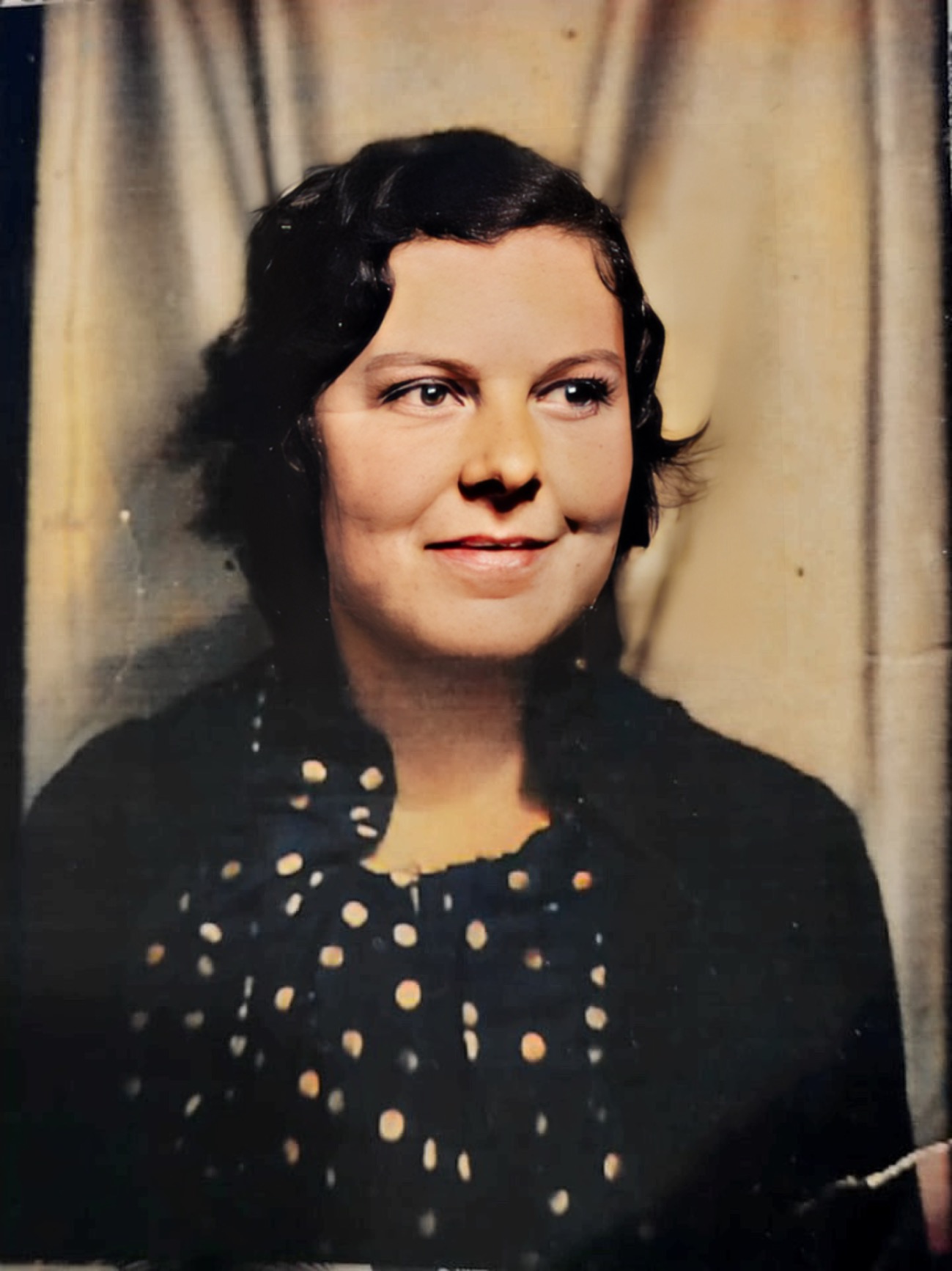 Thid is a photo of my late grandma from arounf 1940’s