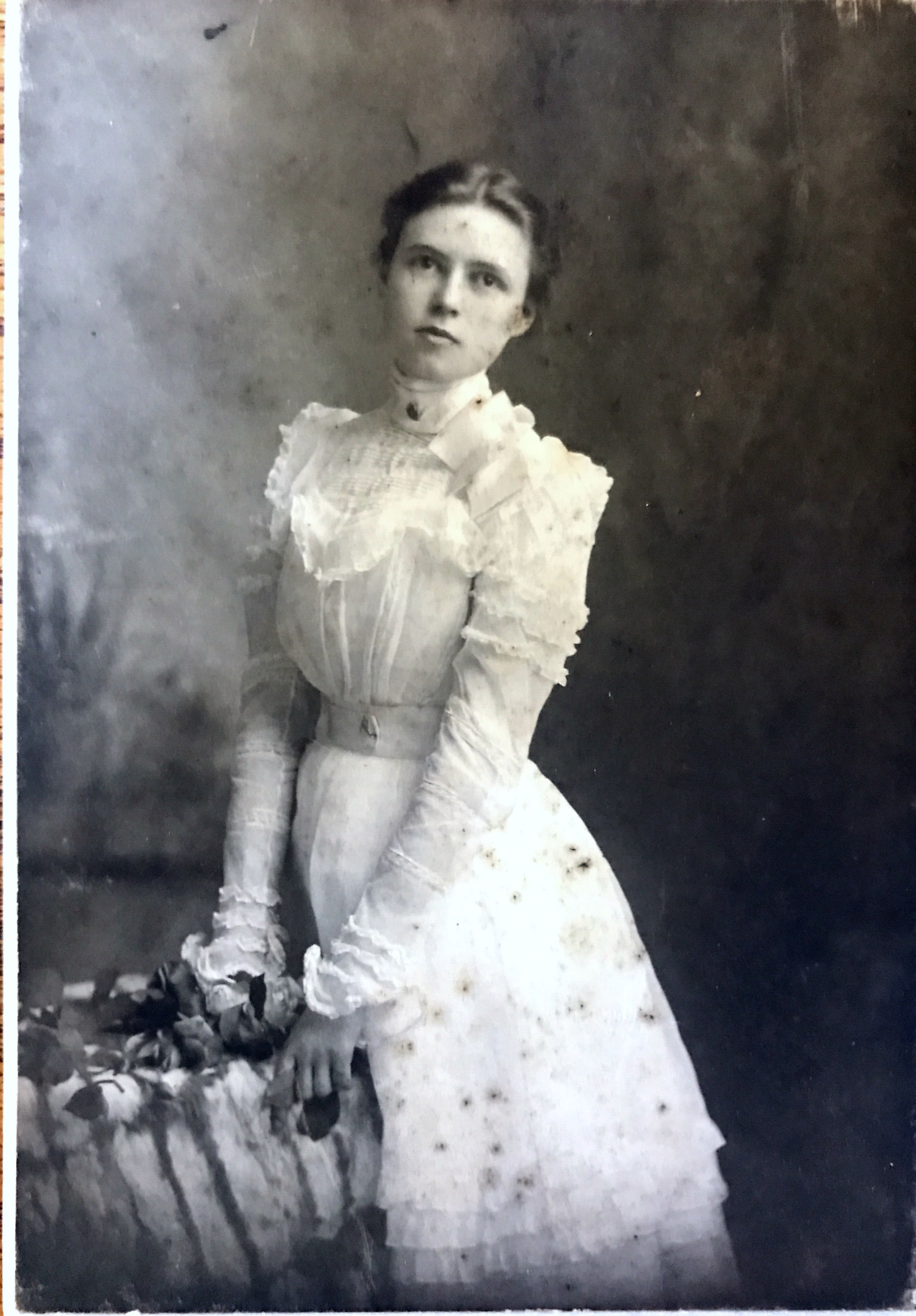Madeleine Varney was born on 10/13/1880.  She was a Chemistry and Physics teacher at a San Francisco high school  and was married to Major Morris. She died on 05/25/1952.