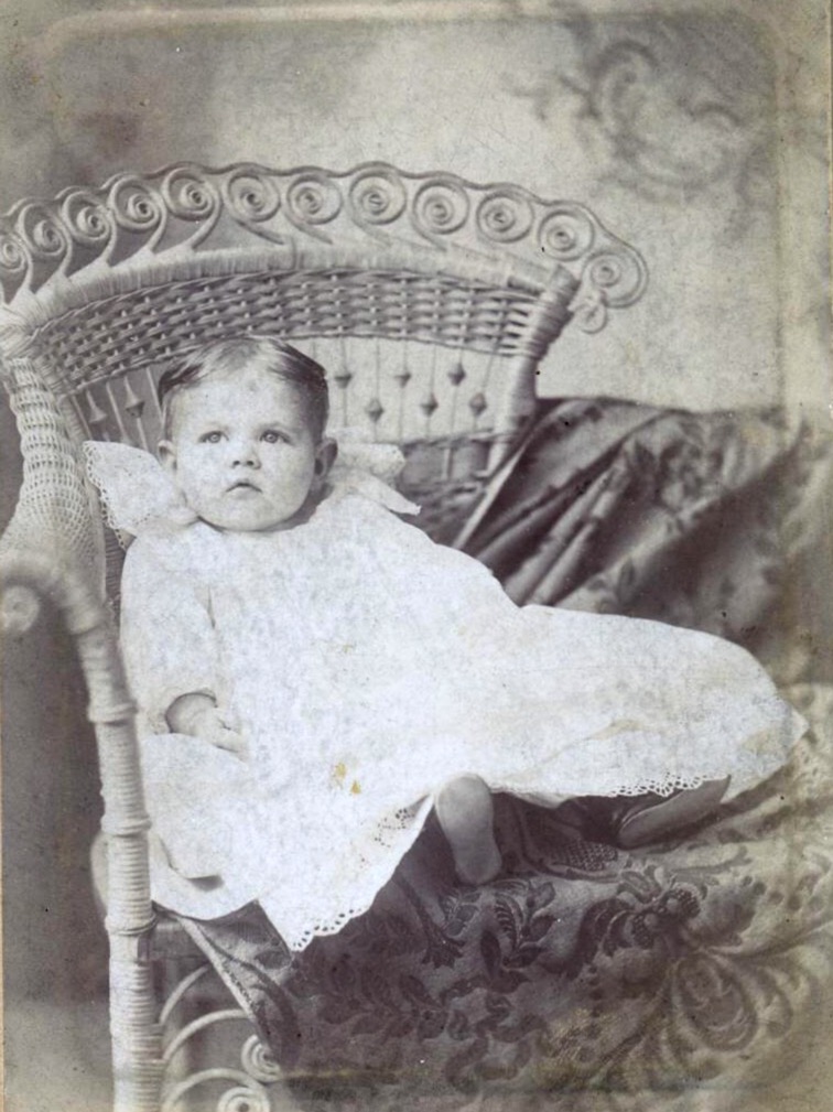 Picture of Bertha Mae Fulmer slightly before her death in 1897.