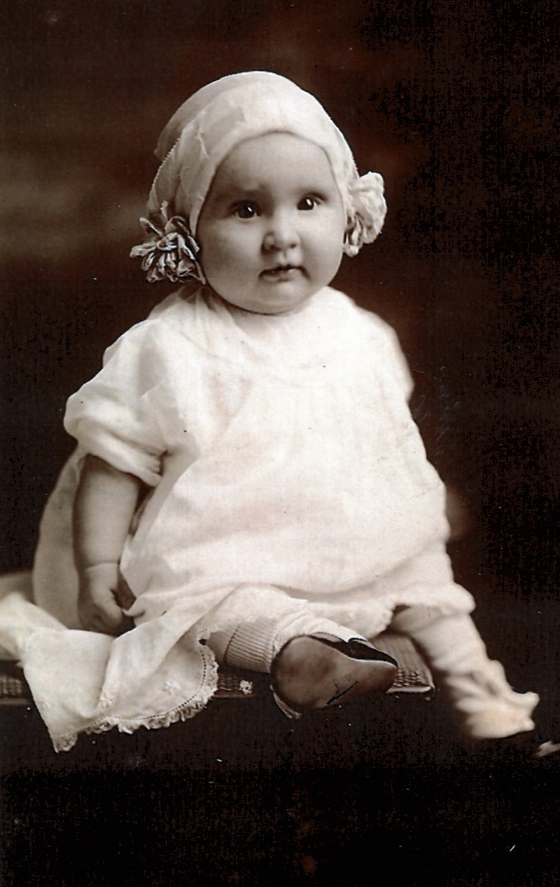 Dorothy 1921