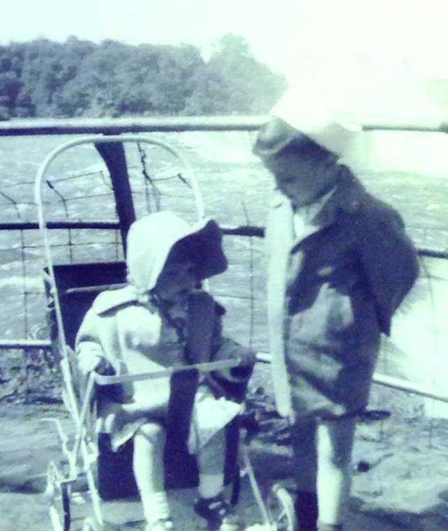 Niagra falls- 1948  Dorian and George Case